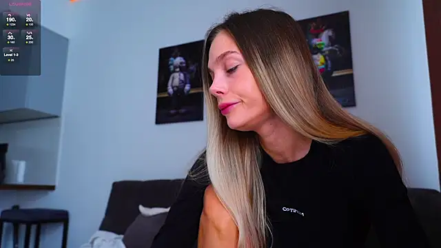 Snapshot of blackbunny_23 chatting on 23, 11, 2025 blackbunny 23 online show from 23, 11, 2025