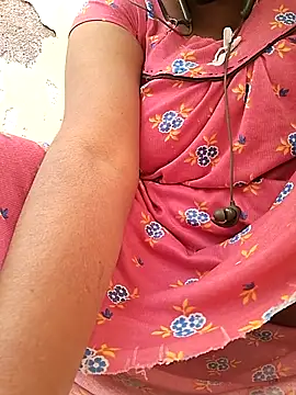 Love Winss online show from 14, 12, 2025