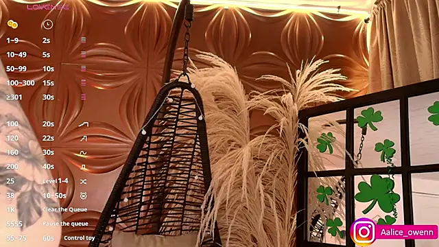 Aliceowenn online show from 16, 3, 2025