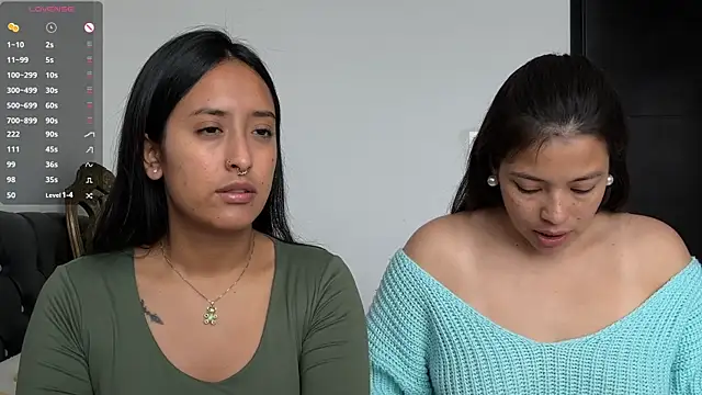 2SummerLove1 online show from 6, 3, 2025