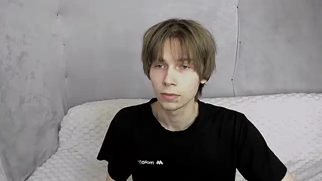 Snapshot of Makentoshi_ chatting on 11, 9, 2025 Makentoshi online show from 11, 9, 2025