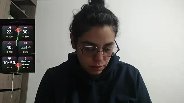 Anne purple online show from 22, 10, 2025