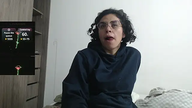 Anne purple online show from 28, 2, 2025