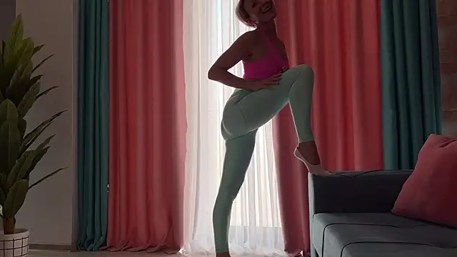 UrGoddessJenny online show from 6, 11, 2025