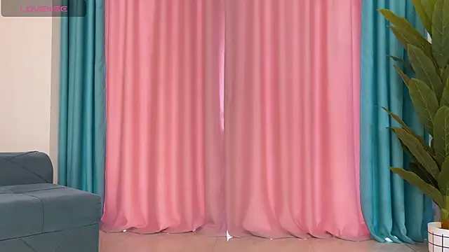 UrGoddessJenny online show from 4, 4, 2026