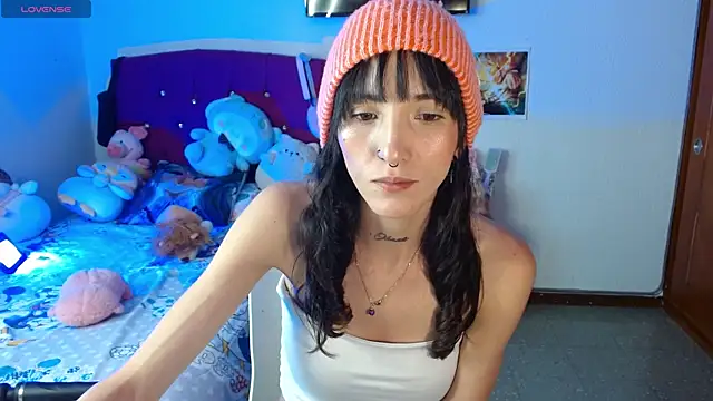 Snapshot of Sakura_and_yuki chatting on 13, 9, 2025 Sakura and yuki online show from 13, 9, 2025