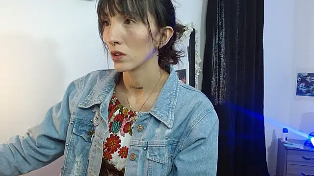 Snapshot of Sakura_and_yuki chatting on 28, 2, 2025 Sakura and yuki online show from 28, 2, 2025