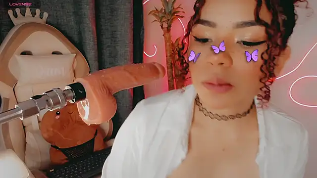 Queen Deepthroat online show from 21, 2, 2026