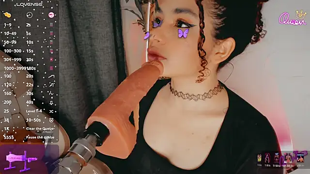 Queen Deepthroat online show from 3, 5, 2026