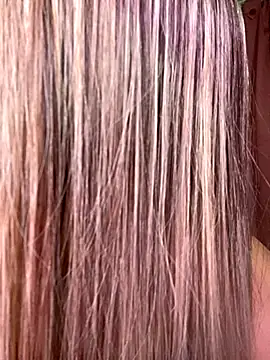 CristalGmez online show from 9, 10, 2025