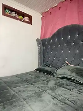 CristalGmez online show from 21, 12, 2024