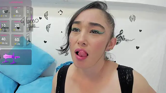 Snapshot of charlotte-11 chatting on 17, 1, 2026 charlotte-11 online show from 17, 1, 2026