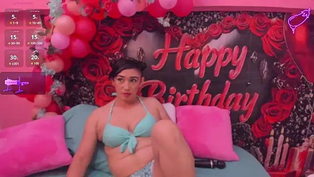 charlotte-11 online show from 10, 9, 2025