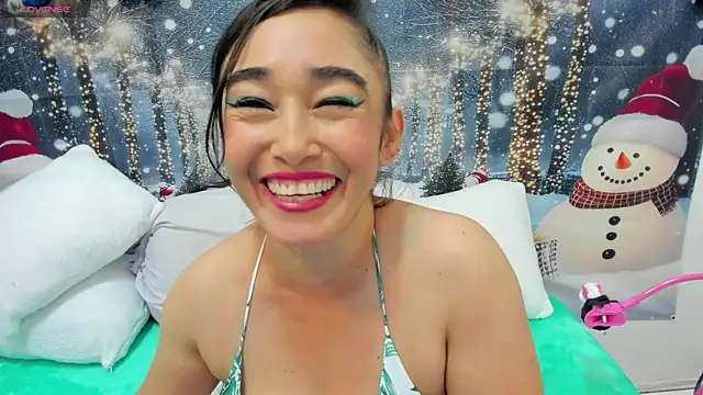 charlotte-11 online show from 29, 11, 2025