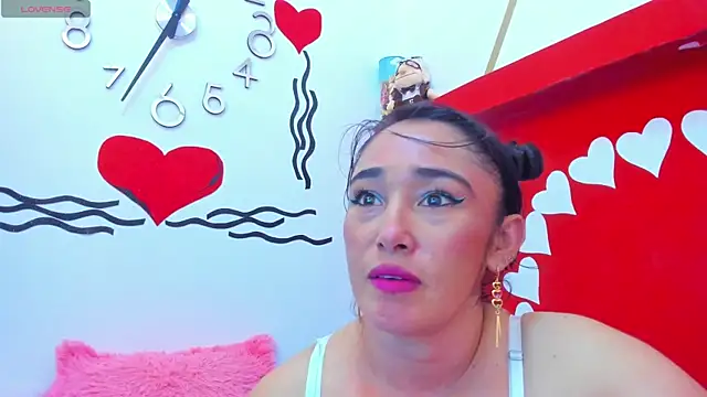 charlotte-11 online show from 21, 3, 2025