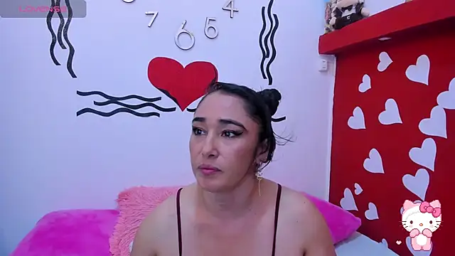 charlotte-11 online show from 22, 3, 2025