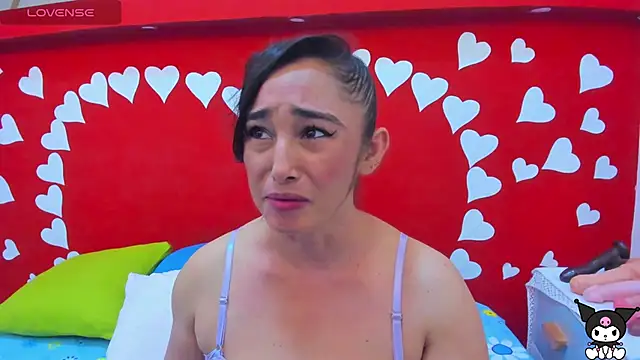 charlotte-11 online show from 19, 3, 2025