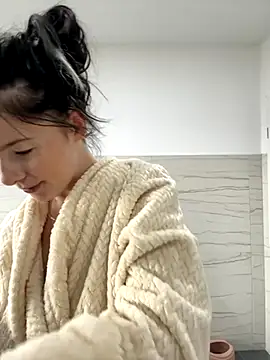 RoxiBlack online show from 16, 10, 2025