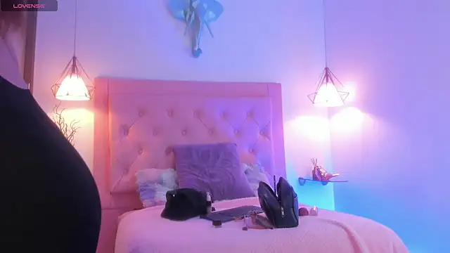 Snapshot of kimmy099 chatting on 18, 3, 2025 kimmy099 online show from 18, 3, 2025