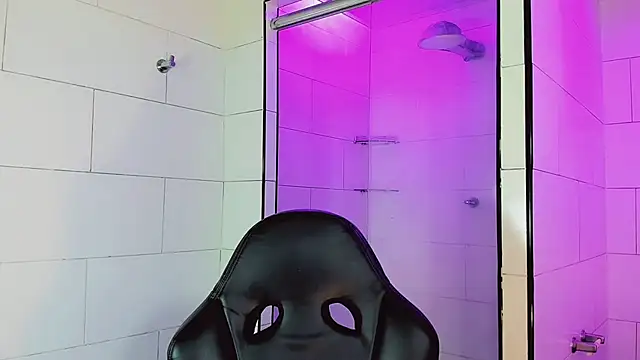 Victoria Kastelo online show from 4, 11, 2025