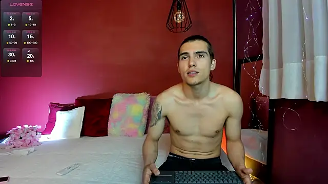  Tattoo Couple online show from 25, 11, 2025