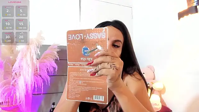 Julieta Coopeer  online show from 6, 3, 2026