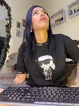 Sweetie Arianna online show from 8, 2, 2025