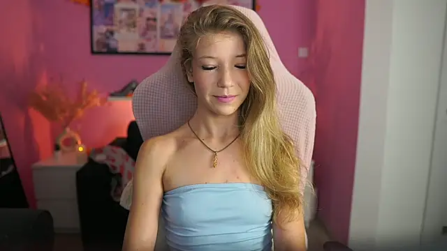 missicute online show from 1, 11, 2025