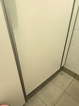 Snapshot of Yolinga205 chatting on 1, 2, 2026 Yolinga205 online show from 1, 2, 2026