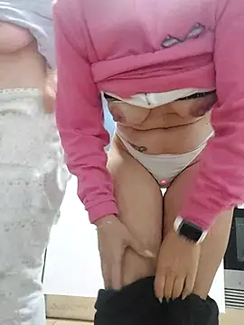 blondyruby online show from 12, 3, 2026