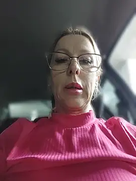 Snapshot of blondyruby chatting on 3, 3, 2026 blondyruby online show from 3, 3, 2026