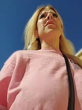 Snapshot of blondyruby chatting on 22, 2, 2026 blondyruby online show from 22, 2, 2026