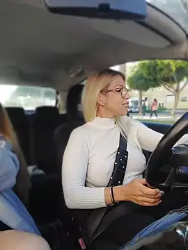 blondyruby online show from 2, 4, 2026