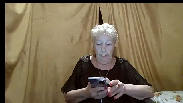  Estelitta 5 online show from 1, 3, 2026