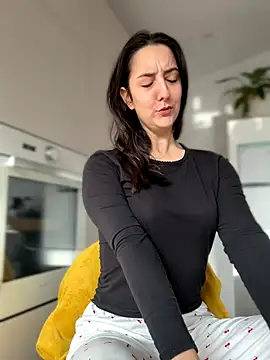  Juliette online show from 19, 11, 2025