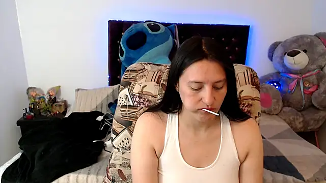Snapshot of Lorenahot_06 chatting on 21, 4, 2026 Lorenahot 06 online show from 21, 4, 2026