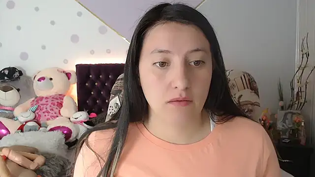 Lorenahot 06 online show from 3, 3, 2025