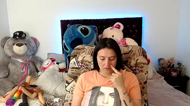 Lorenahot 06 online show from 1, 12, 2025