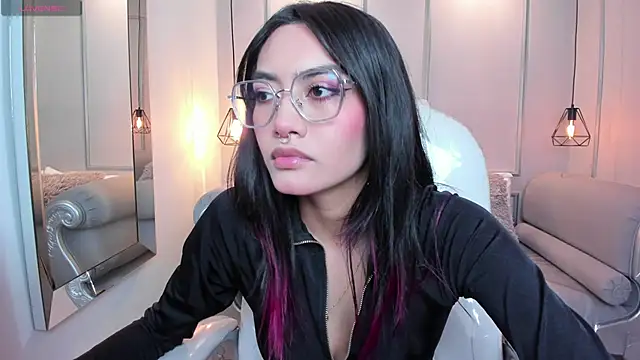 AzuraKindong online show from 24, 9, 2025