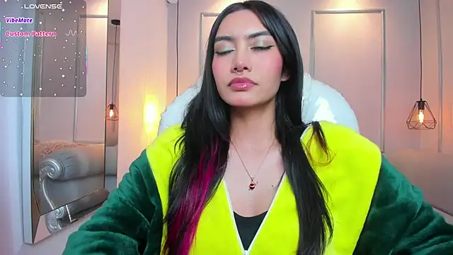 AzuraKindong online show from 16, 10, 2025