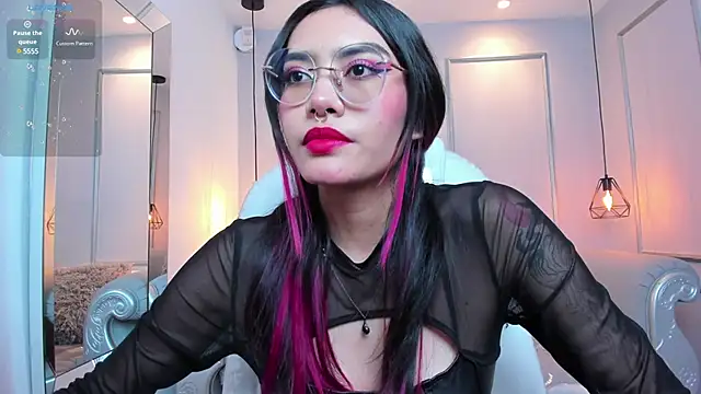 AzuraKindong online show from 8, 3, 2025