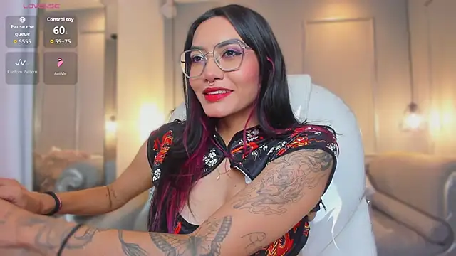 AzuraKindong online show from 5, 2, 2026