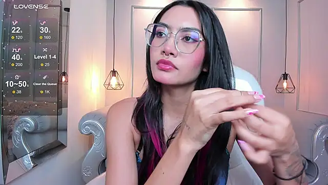 AzuraKindong online show from 11, 9, 2025