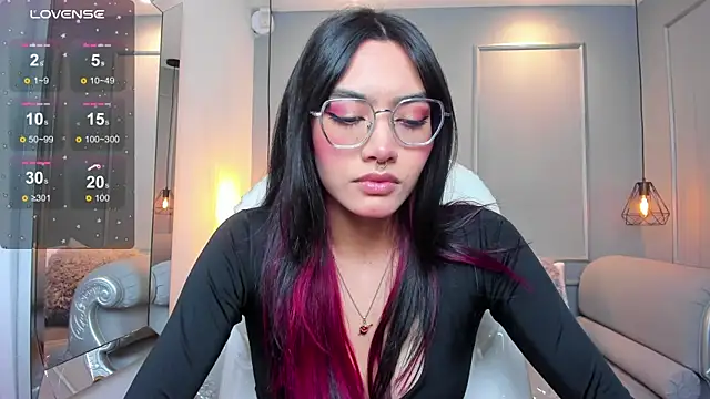 AzuraKindong online show from 18, 11, 2025