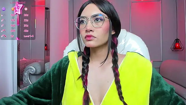 AzuraKindong online show from 15, 12, 2025