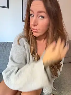 ChristyAdair online show from 13, 3, 2026