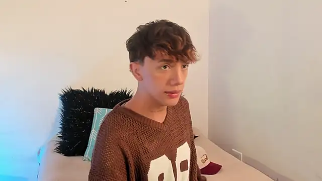 Tomy Rox online show from 10, 11, 2025