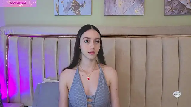 sophiia grey 1 online show from 12, 11, 2025