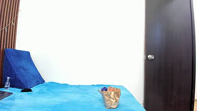 bonnyy26 online show from 9, 1, 2026