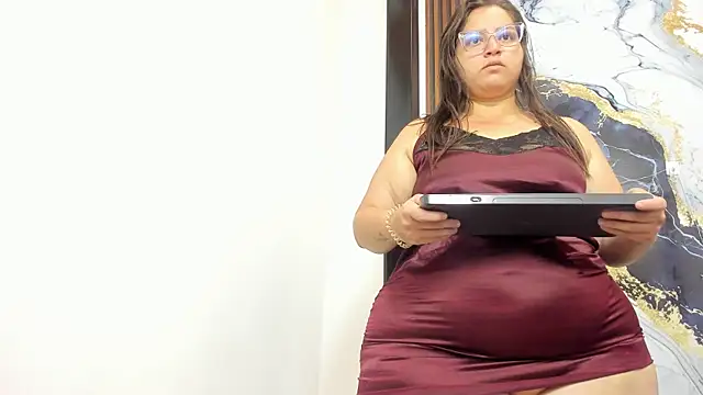 bonnyy26 online show from 28, 4, 2026